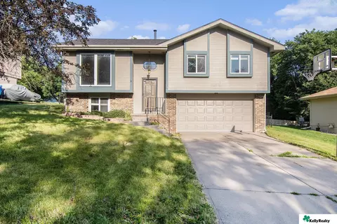 5730 N 128 St, Omaha, NE 68164