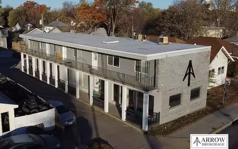 1335 N 27 St, Lincoln, NE 68503