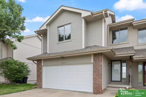 10921 Ellison Ave, Omaha, NE 68164