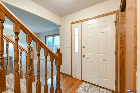 710 W Dilin Cir, Lincoln, NE 68521