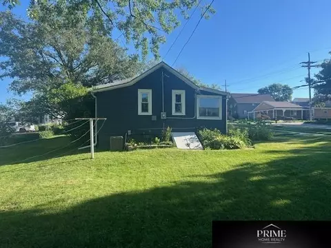 285 Locust St, Springfield, NE 68059 photo 6