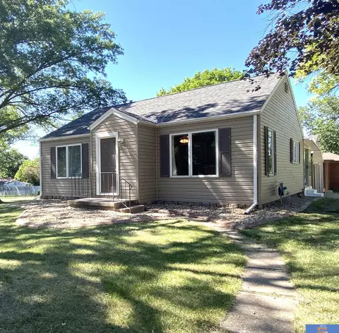 1501 N 11th St, Beatrice, NE 68310 photo 3