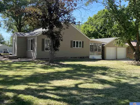 1501 N 11th St, Beatrice, NE 68310 photo 7