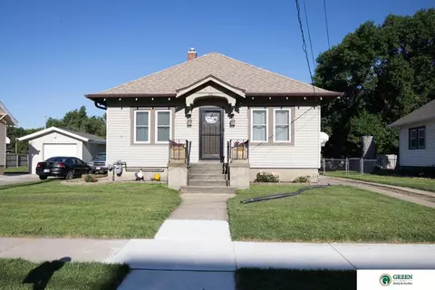213 N Platte Ave, York, NE 68467