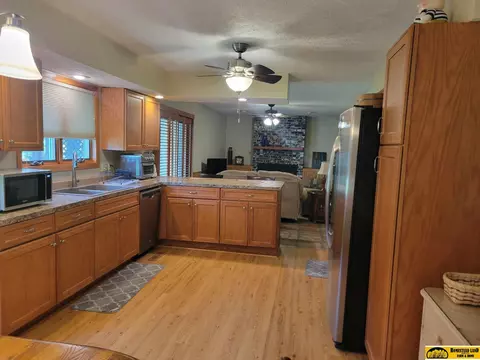 505 N 25th St, Beatrice, NE 68310 photo 6