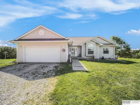 3021 W Rd, Brainard, NE 68626