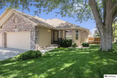 12607 Atwood Ave, Omaha, NE 68144