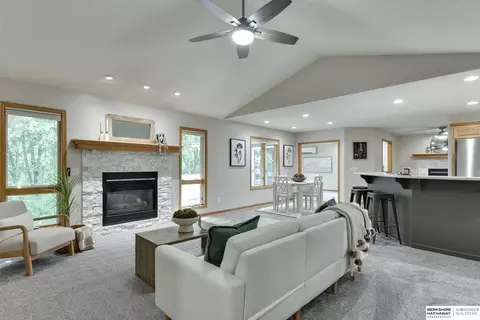 11916 N 161st Ave, Bennington, NE 68007