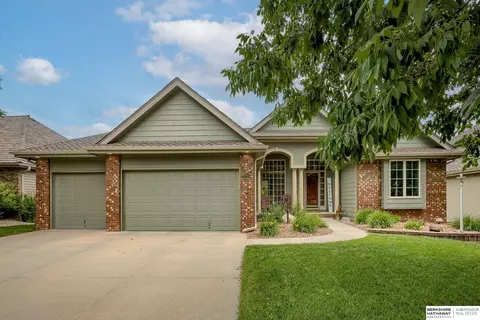 17224 Washington St, Omaha, NE 68135