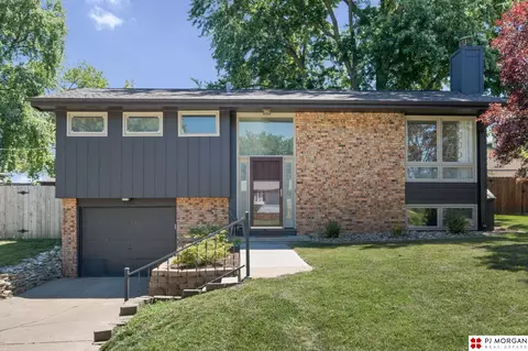 9211 Sprague St, Omaha, NE 68134