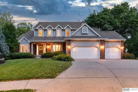 1503 N 129th Avenue Cir, Omaha, NE 68154