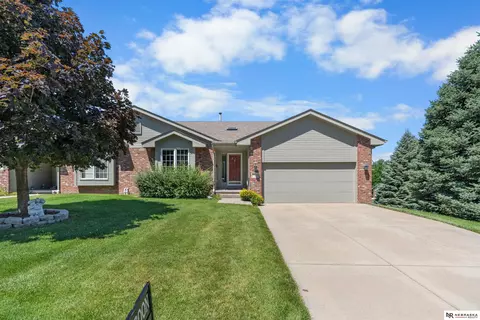 5120 N 134th St, Omaha, NE 68164