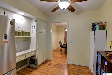 810 Kohl Rd, Bellevue, NE 68005 photo 6