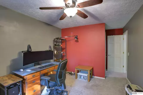 810 Kohl Rd, Bellevue, NE 68005 photo 15
