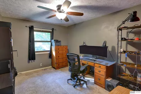 810 Kohl Rd, Bellevue, NE 68005 photo 14