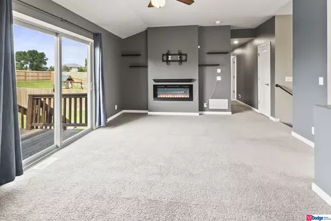 Living - 7770 N 149 St, Bennington, NE 68007 photo 2 of 4