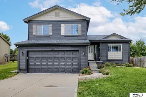 1804 Scott Dr, Bellevue, NE 68123
