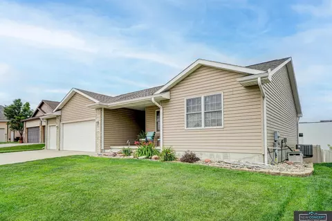 2111 N 87th St, Lincoln, NE 68505
