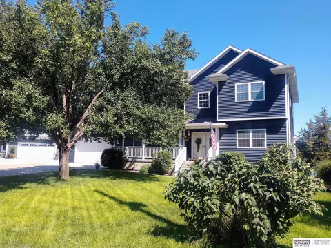 2908 Cape Horn Cir, Plattsmouth, NE 68048
