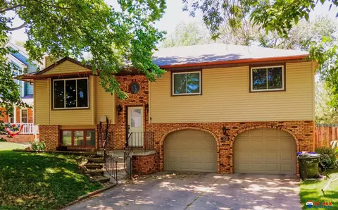3133 Stephanos Dr, Lincoln, NE 68516