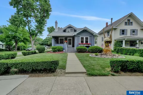 6800 Havelock Dr, Lincoln, NE 68507