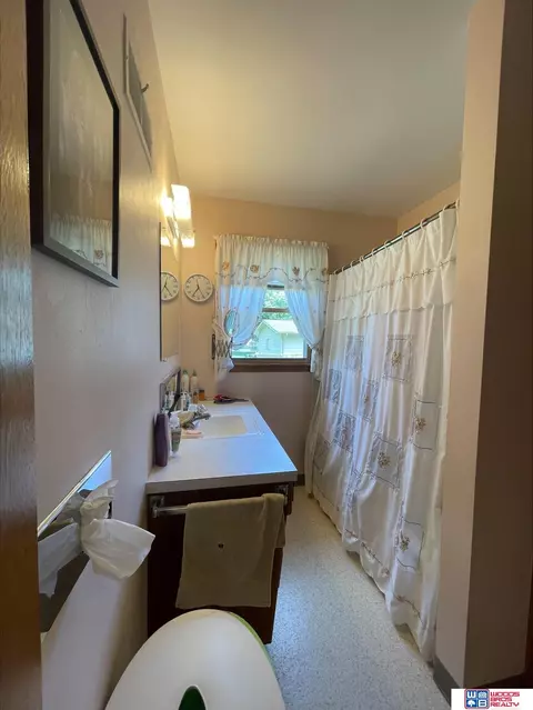 1610 Jefferson St, Beatrice, NE 68310 photo 7