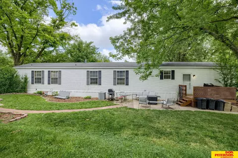 11020 Iowa Plz UNIT 468, Omaha, NE 68142