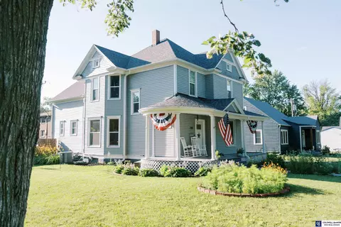 248 N 2nd St, Seward, NE 68434