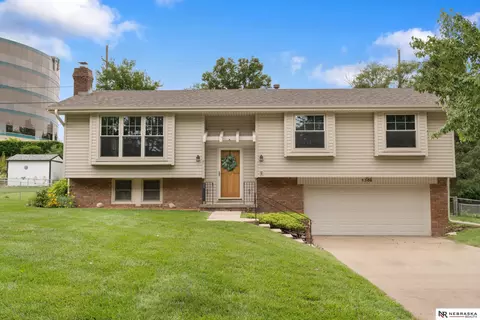 1308 N 95th Ave, Omaha, NE 68114