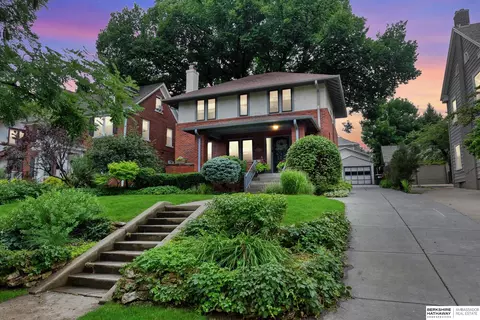 306 S 50th Ave, Omaha, NE 68132