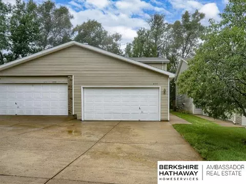 4705 Bel-ridge Dr, Lincoln, NE 68521