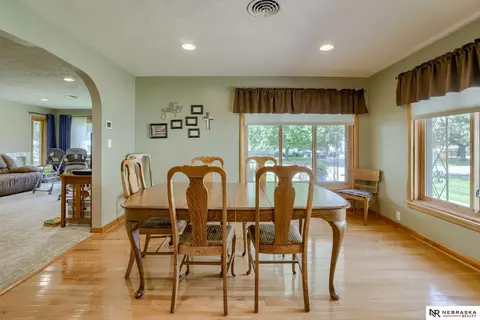 131 E 3rd St, Wahoo, NE 68066 photo 8