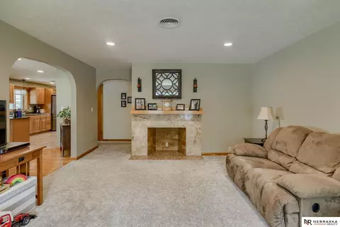 131 E 3rd St, Wahoo, NE 68066 photo 5