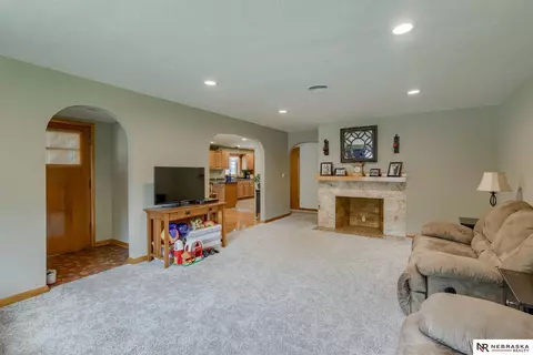131 E 3rd St, Wahoo, NE 68066 photo 6