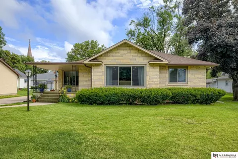 131 E 3rd St, Wahoo, NE 68066
