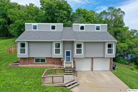 1319 Elizabeth Dr, Plattsmouth, NE 68048