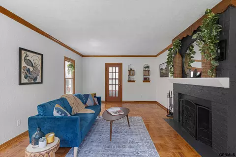 7208 Minne Lusa Blvd, Omaha, NE 68112