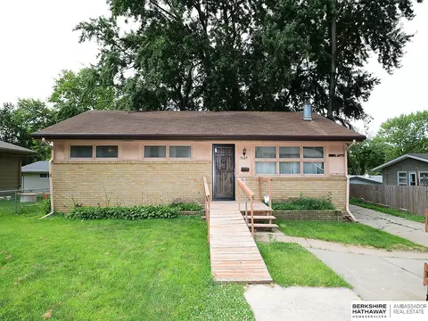 5609 Taylor St, Omaha, NE 68104