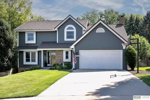 1643 S 154th St, Omaha, NE 68144