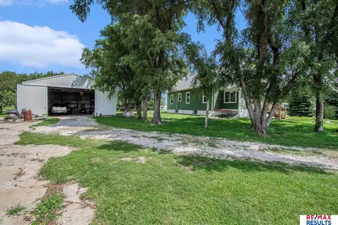 Exterior - 675 County Rd 12 Ct, Scribner, NE 68057 photo 2 of 9