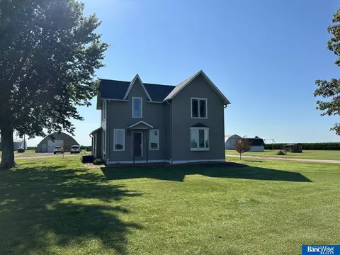 506 S Hwy 14, Aurora, NE 68818