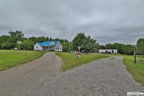 62608 713 Rd, Table Rock, NE 68447