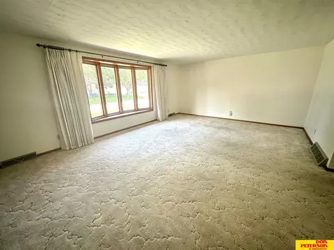 625 Everett St, Lyons, NE 68038 photo 3