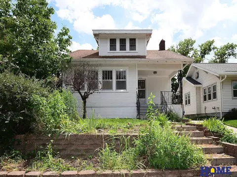 2045 Harrison Ave, Lincoln, NE 68502