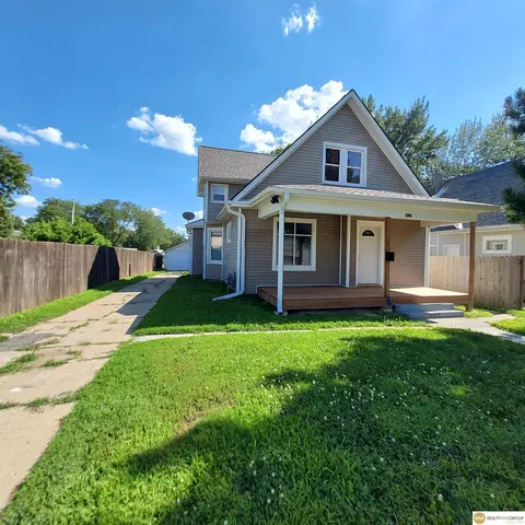 4511 Grant St, Omaha, NE 68104