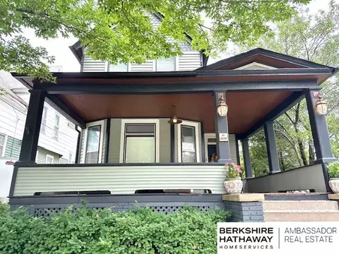 808 N 39 St, Omaha, NE 68131