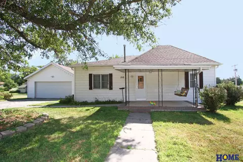 310 Monroe St, Bennet, NE 68317