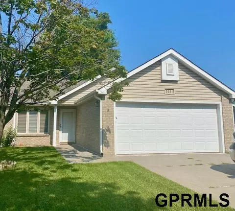 2631 Alicia Ln, Lincoln, NE 68506