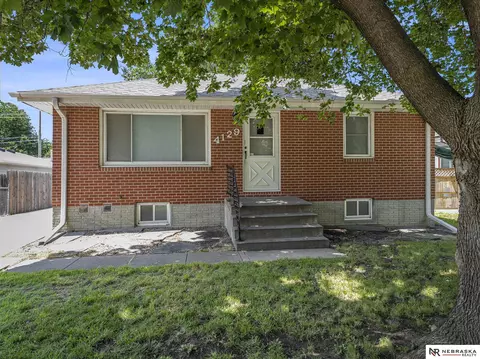 4129 N 71 St, Lincoln, NE 68507