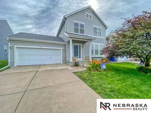 7937 N 152nd St, Bennington, NE 68007